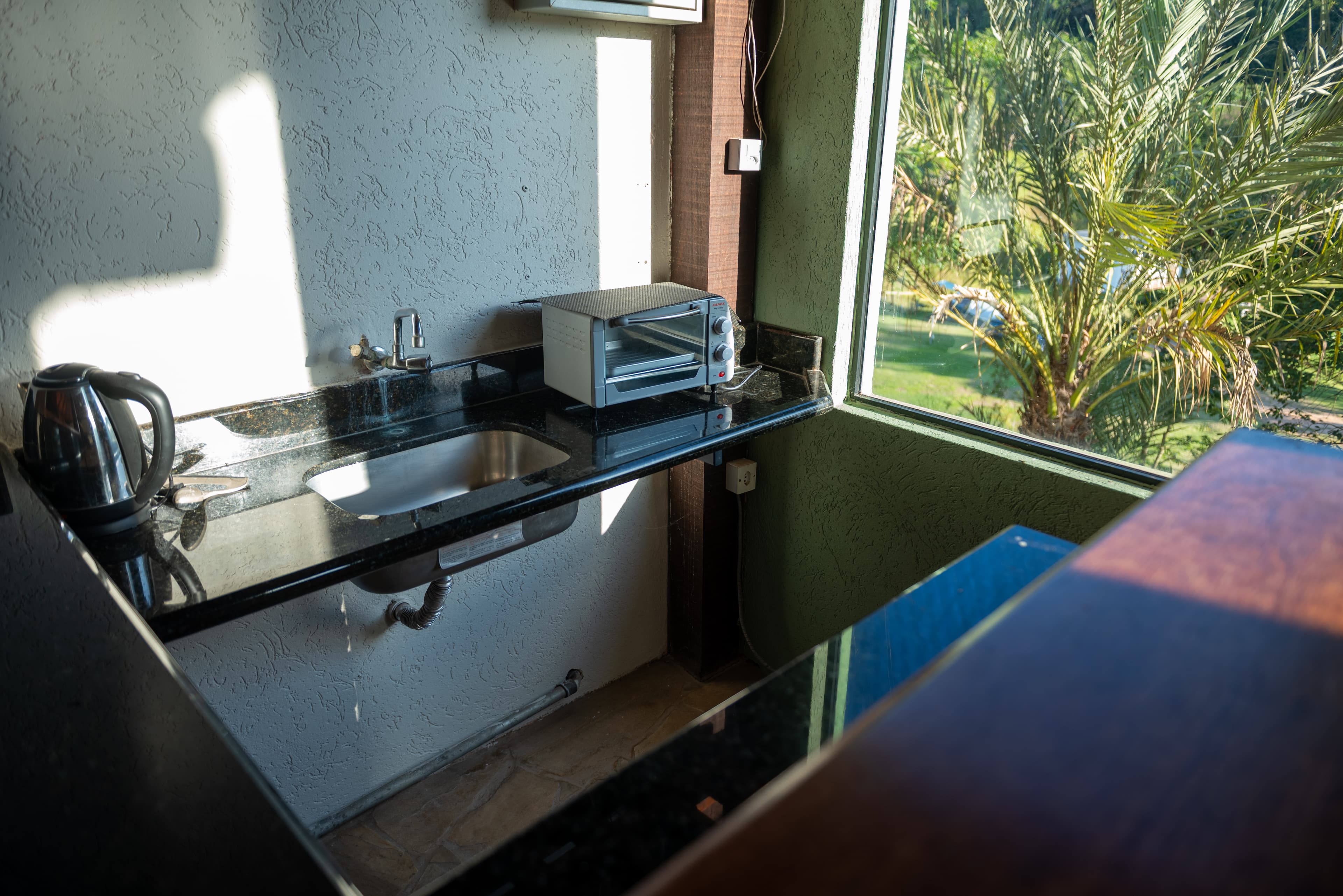 Sala e cozinha — Pousada Casa Camping — foto 8